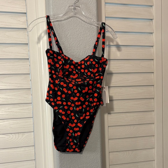Good American Cherry Print Women's Swimsuit - Picture 1 of 9